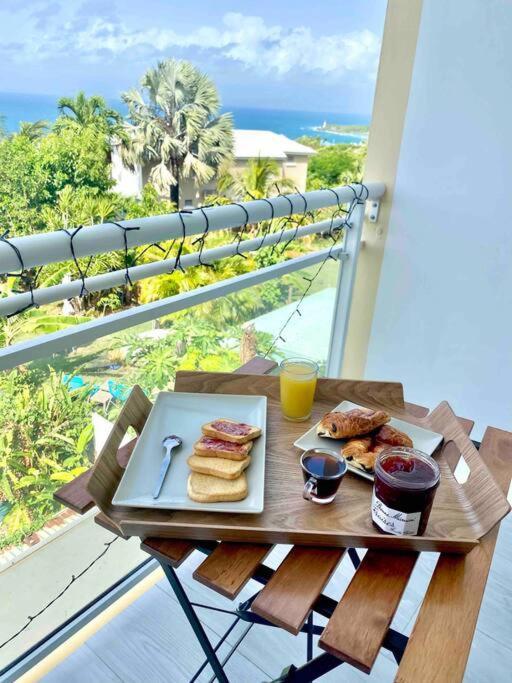 Super Appartement Refait A Neuf. Vue A Couper Le Souffle Le Gosier  Exterior photo